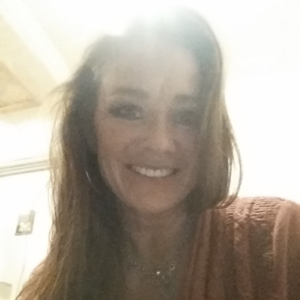 Meet your Posher, Gina